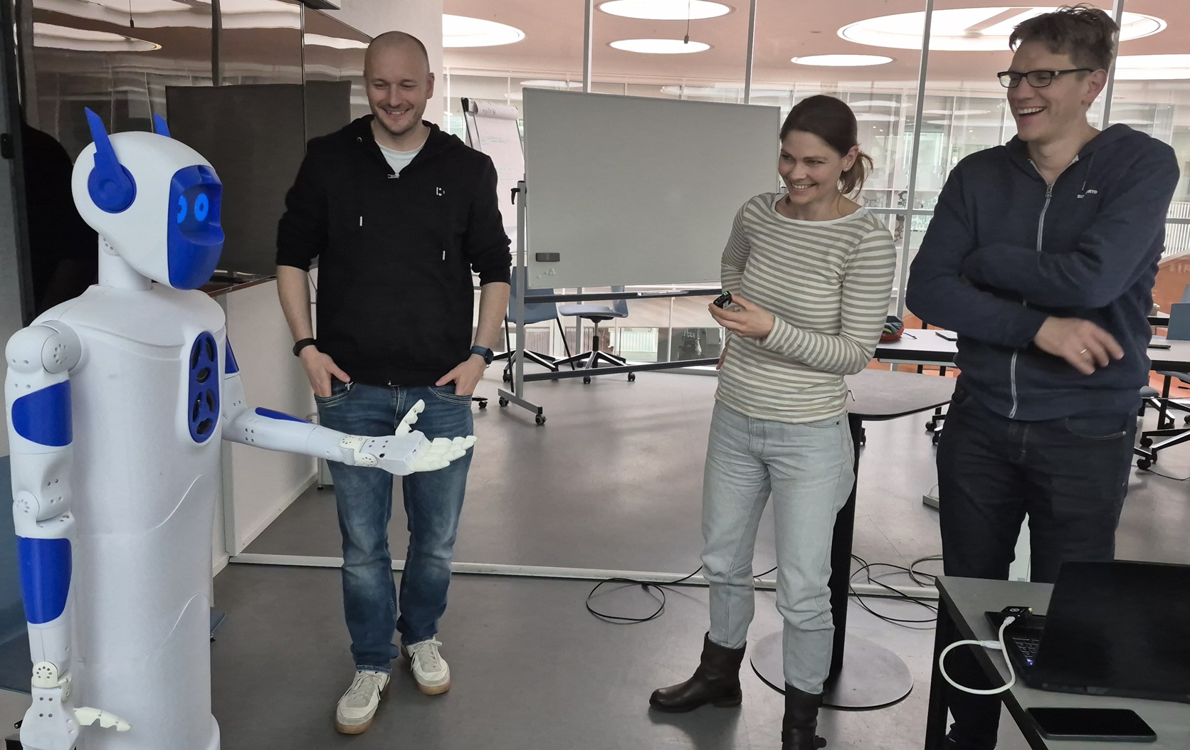 20251010_Kickoffmeeting_2000x1100